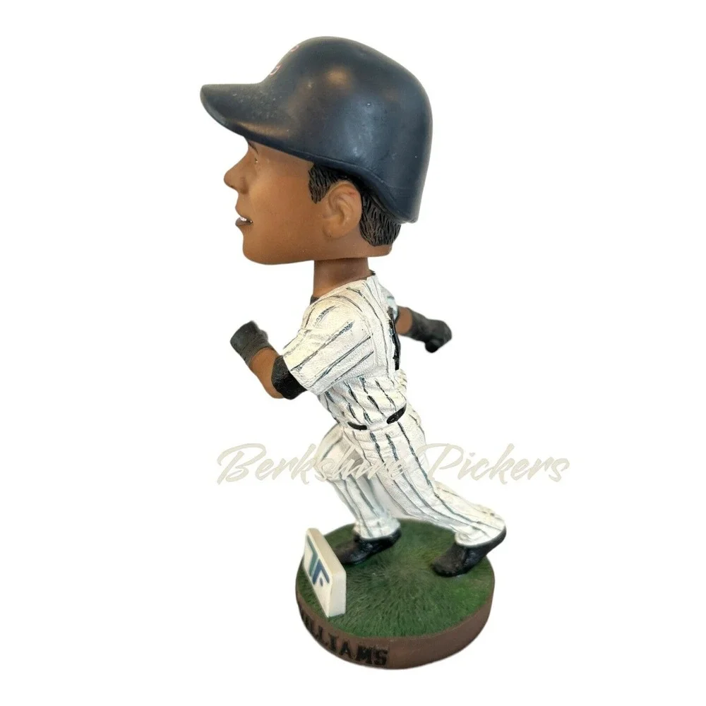 Bernie Williams#18 Tri-City‎ ValleyCats Bobblehead Albany Colonie Yankees